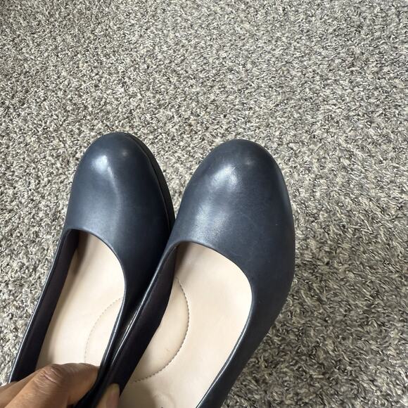 Clarks Women's Adriel Viola Leather Dress Pump Shoe Navy Blue Side 6 NEW Read - Picture 8 of 10